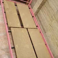 تخت تک نفره فلزی  صورتی تمیز وسالم