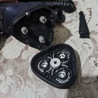 ریش تراش سه تیغ شارژی فیلیپس- با جعبه و متعلقات|آرایشی، بهداشتی، درمانی|سهند, |دیوار