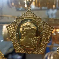 پلاک و زنجیر بدلیجات