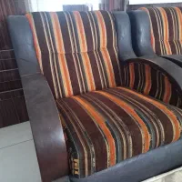 مبل ۷نفره و میز وسط