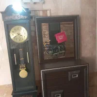 دراورواینه 6ظلعی محکم نوچهارکشوباساعت ایستاده روهم