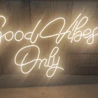 تابلوسازی/چلنیوم/نئون/کامپوزیت|خدمات پیشه و مهارت|خرم‌آباد, |دیوار