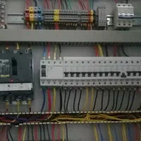 برقکار و برق کشی ساختمان واماکن تک فاز وسه فاز