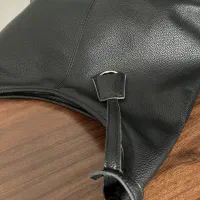 کیف های سایز بزرگ|کیف، کفش، کمربند|صومعهسرا, |دیوار