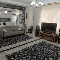 ۸۲متر آپارتمان همکف/با ۲۰متر حیاط خلدت اختصاصی
