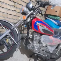 موتور سیکلت ۲۰۰ سی سی