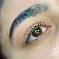 اکستنشن مژه|خدمات آرایشگری و زیبایی|قم, سراجه|دیوار