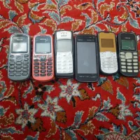 شش عدد گوشی