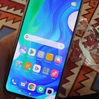 پرچمدار شیائومی در حد آک همراه با کارتن