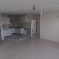 ۸۰ متر آسمان هشتم