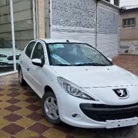 پژو ۲۰۷ اتومات  سقف فلز   سفید صفر خشک مدل ۱۴۰۴