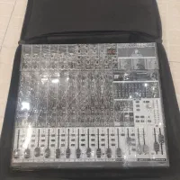 میکسر ۱۸۳۲ بهرینگر