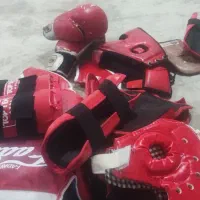 وسایل کیک بوکس و کمیدی