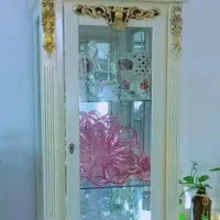 بوفه و ساعت