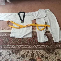 دو دست لباس ورزشی