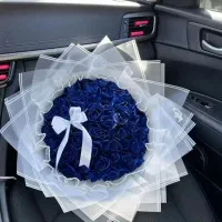 سفارش انواع دسته گل باکس گل و پول ارایی