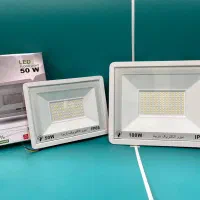 پرژکتور و لامپ