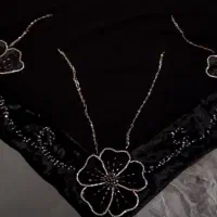 روسری و عبا کرپ الیزه براق محرم