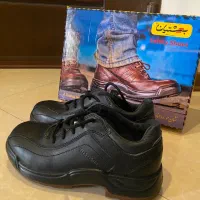 کفش و کتونی  چرمی نو سایز ۳۹،۳۸ برند