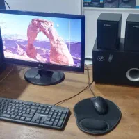 کامپیوتر کامل با تمام وسایل