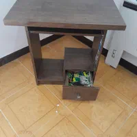 میزتحریر|میز تحریر و کامپیوتر|قرچک, پویینک|دیوار