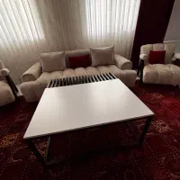 میزجلومبلی