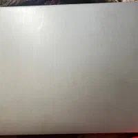 لپ‌تاپ Lenovo IdeaPad 3  رم 8 بسیار تمیز و کم‌کار