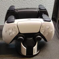 پلی 5 اسلیم دو دسته همراه پایه شارژردسته در حد نو|کنسول، بازی ویدئویی و آنلاین|شاهین‌شهر, مسکن مهر|دیوار