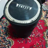 داربوکا جوهرالفن|درام و پرکاشن|شهریار, شهریار|دیوار