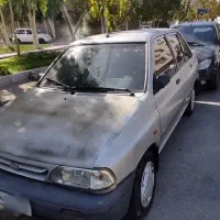 پراید نقره ای