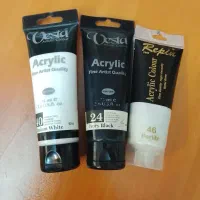 رنگ اکرلیک مشکی و سفید و نقره ای