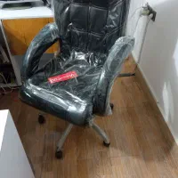 صندلی مدیریت چرخان