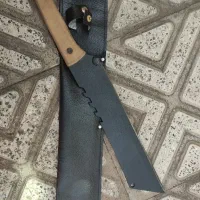 چاقو بزرگ زنجان همراه با غلاف چرمی