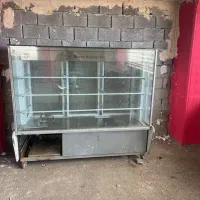 یخچال ویترینی سالم