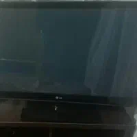 تلویزیون ۴۲ اینچ