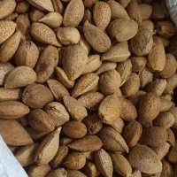 بادام درجه یک