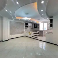 ۶۲متر_غرق نور_پلان مربع وخوش چیدمان_سندتکبرگ