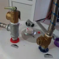 لوله کشی تعمیر نصب ابگرمکن برقی فاضلاب عالیشهر|خدمات پیشه و مهارت|بوشهر, |دیوار