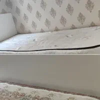 فروش تخت و تشک نوجوان