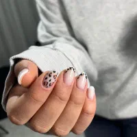 خدمات تخصصی ناخن با بهترین قیمت