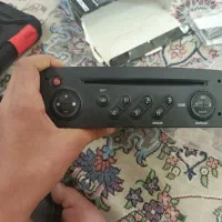 زبت مگان|قطعات یدکی و لوازم جانبی|ری, شهادت|دیوار