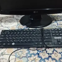 کیس و مانیتور و صفحه کلید|رایانه رومیزی|بسطام, |دیوار