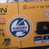 قفل زنجیر دار حیاطی|مصالح و تجهیزات ساختمان|مشهد, نیروی هوایی|دیوار