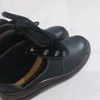 کفش ایمنی سایز ۴۳|کیف، کفش، کمربند|سبزوار, قاضی زاد|دیوار