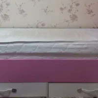 تختخواب به همراه خوشخواب