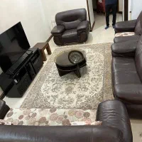 فروش فوری مبلمان چرم و پارچه|مبلمان خانگی و میز عسلی|کرج, آق تپه|دیوار