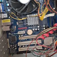 کیس و صفحه کیبورد