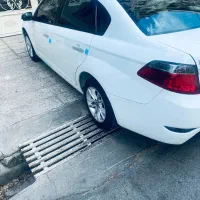 برلیانس h330 اتوماتیک مدل ۱۴۰۰ 1650cc|خودرو سواری و وانت|تهران, پاسداران|دیوار