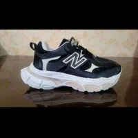 کتونی اسپورت نیوبالانس newbalance سایز ۳۱ تا ۳۶|کفش و لباس بچه|اراک, |دیوار