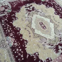 فرش زرشکی و قرمز